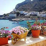 La Casa Di Paola Bed and breakfast Trapani
