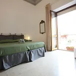 La Casa Di Paola Trapani