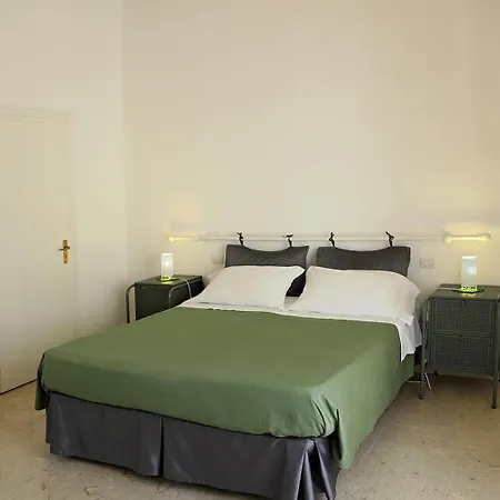 La Casa Di Paola 3* Trapani