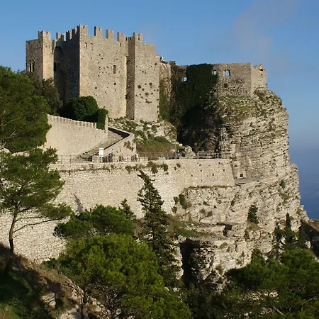 La Casa Di Paola 3* Trapani