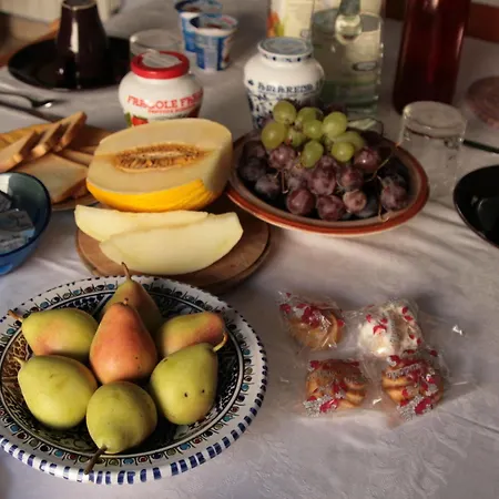 La Casa Di Paola Bed & Breakfast