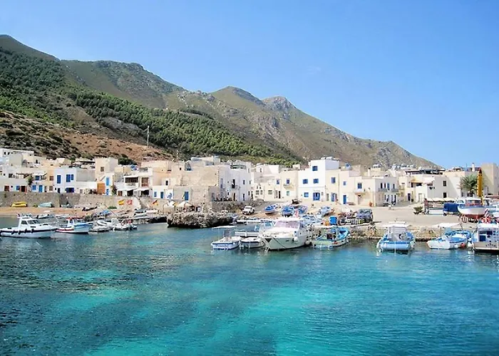 La Casa Di Paola Bed & Breakfast 3*