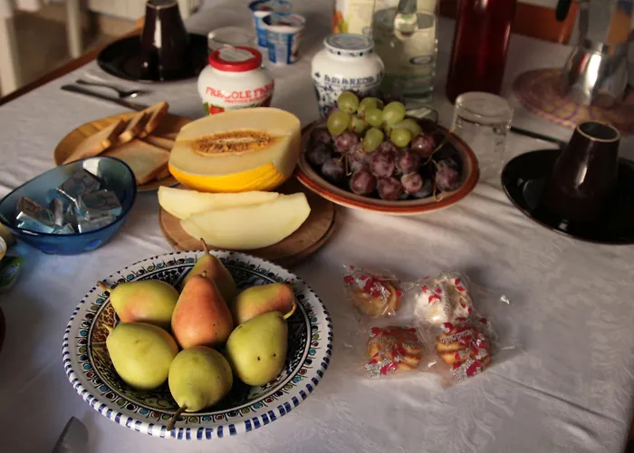 La Casa Di Paola Bed & Breakfast 3*